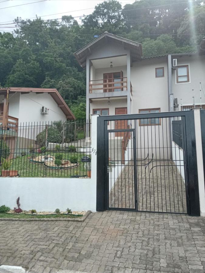 Espaco Da Melia Грамаду Екстериор снимка
